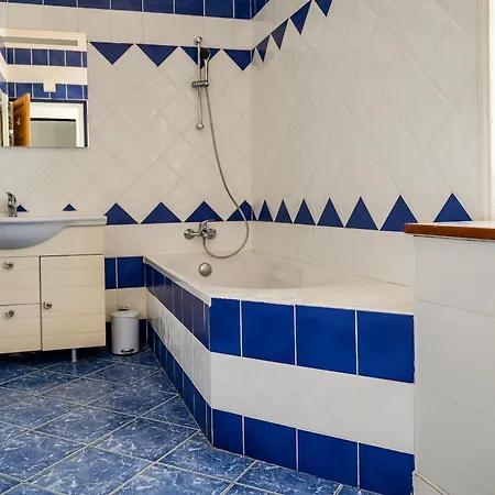 Hébergement de vacances Superbe Maison De Centre Avec Garage 2places - 6 Personnes Les Sables-dʼOlonne