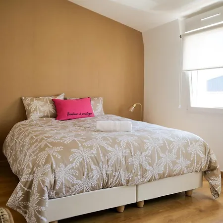 Superbe Maison De Centre Avec Garage 2places - 6 Personnes Les Sables-dʼOlonne