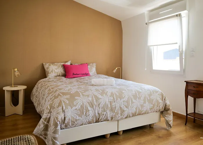 Superbe Maison De Centre Avec Garage 2places - 6 Personnes 莱萨布勒-多洛讷